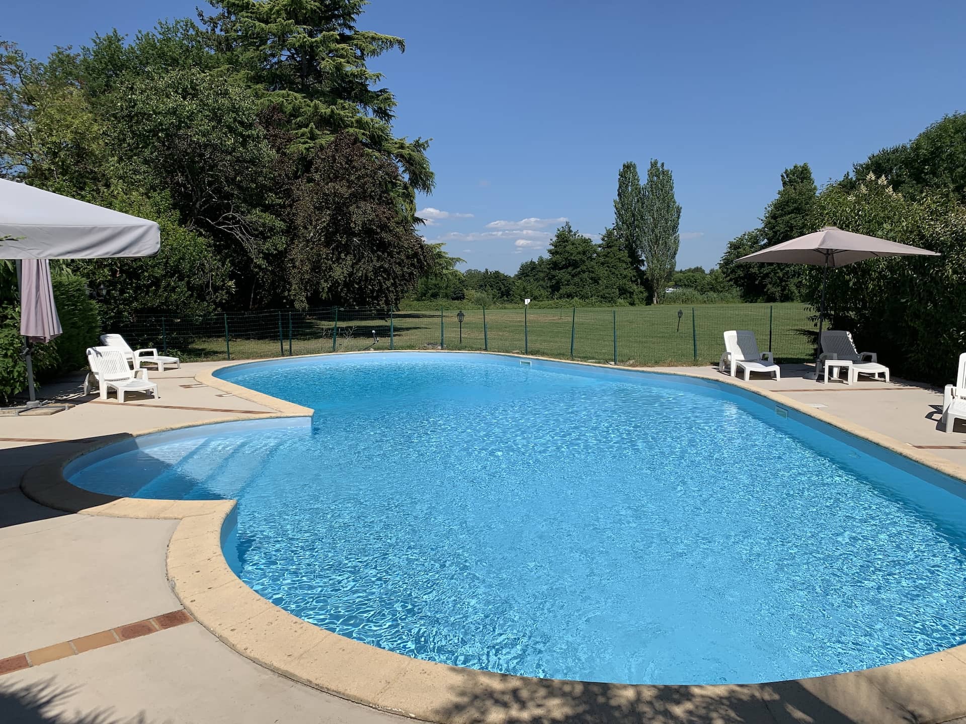 img-hotel-les-rives-du-plantie-13