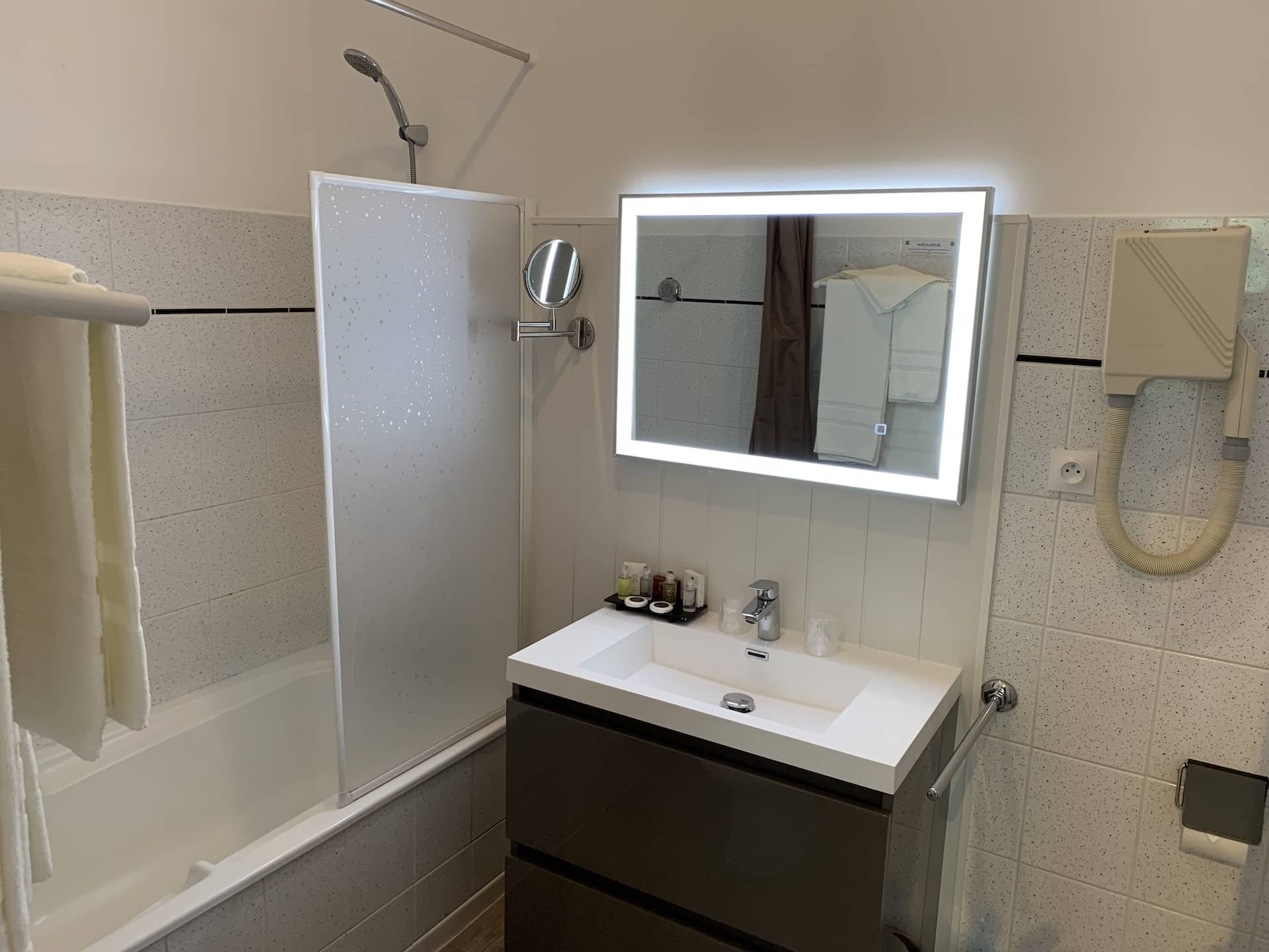 img-hotel-les-rives-du-plantie-23